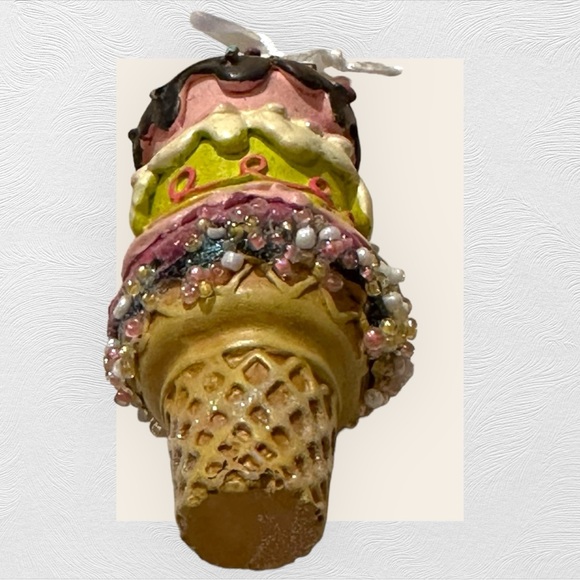 Dreamin' of Ice Cream Cone 3 Scoops Christmas Ornament Sweet Treats - Picture 6 of 6